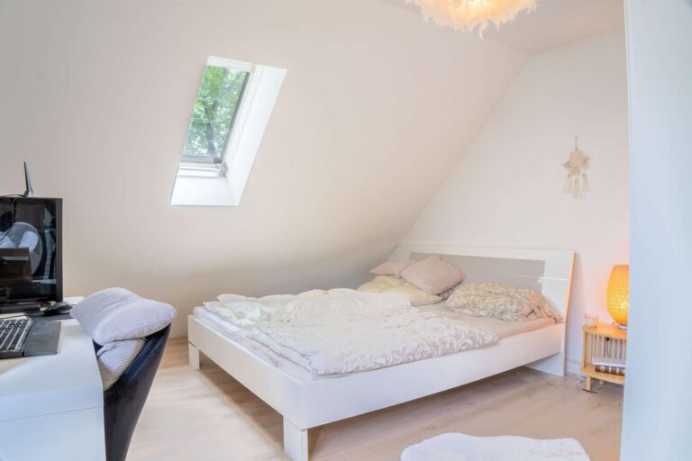 Kinderzimmer / Schlafzimmer