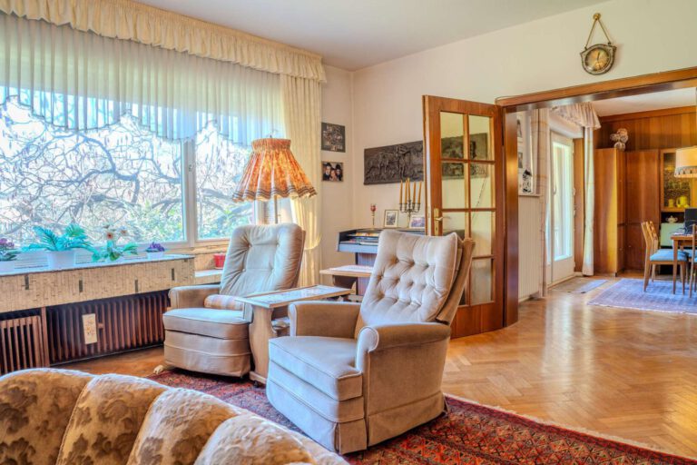 Wohnzimmer & Esszimmer-Situation