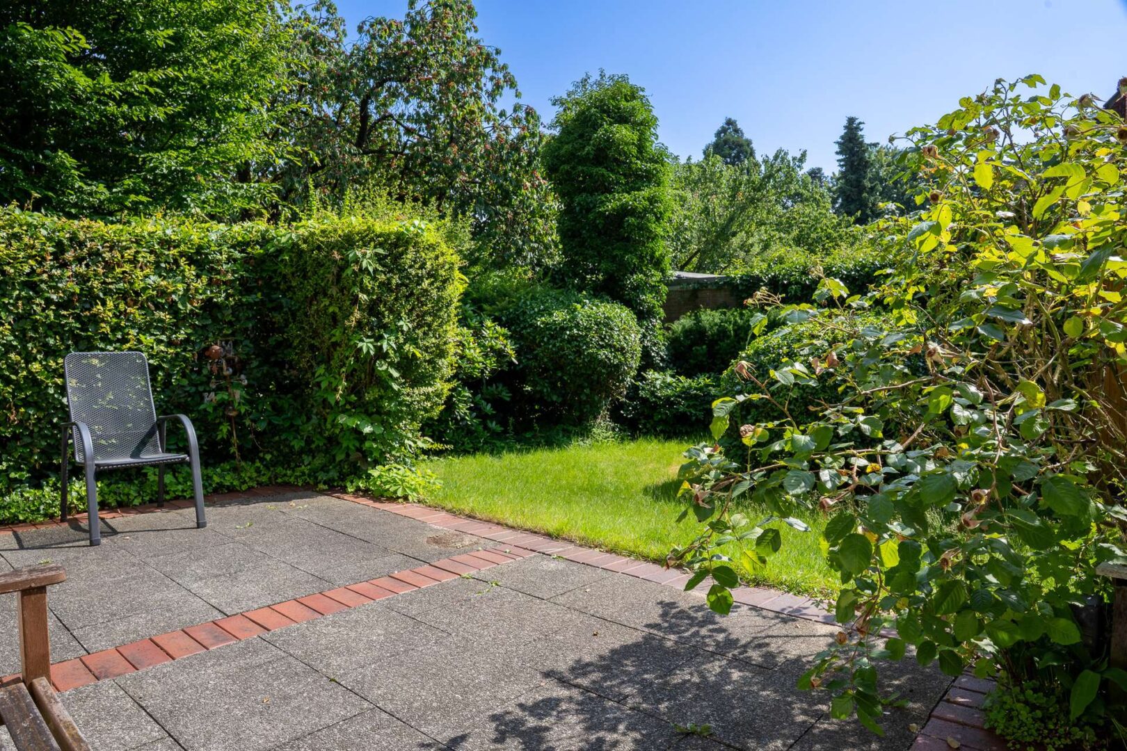 Sonnige Süd-West-Terrasse