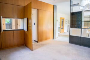 Wohn- Essbereich mit Öffnungsmöglichkeit zur Küche