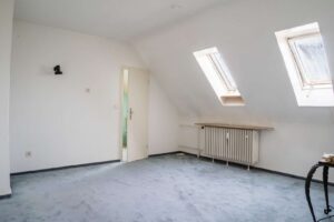 Dachgeschosswohnung