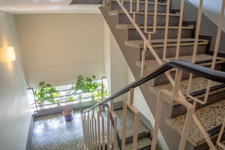 Gepflegtes Treppenhaus