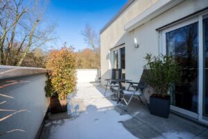 Dachterrasse mit Blick ins Grüne (1)